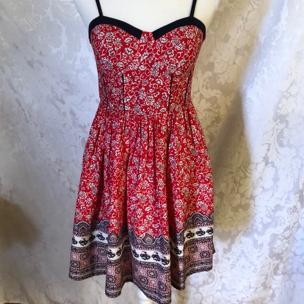 Maurice Sundress